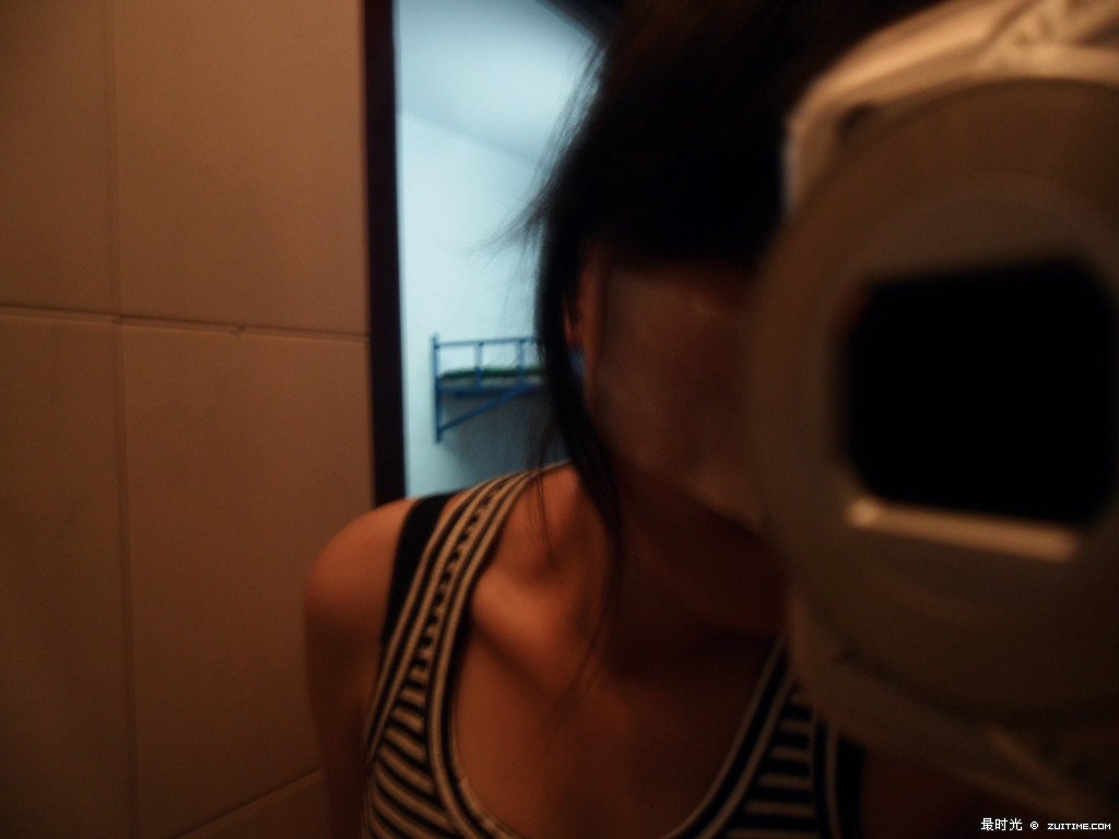 093908nvxqglll6lngd351.jpg