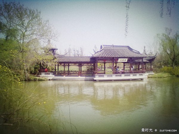 20110404245_副本.jpg